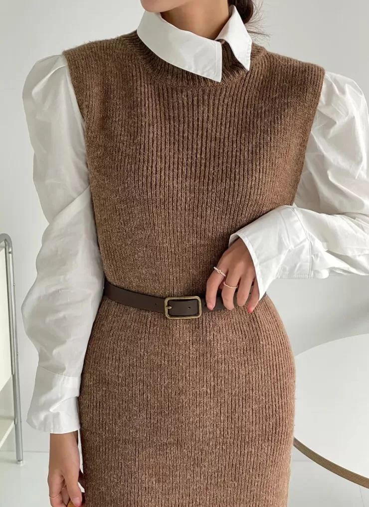 Winter Wear | Co-Ords^Alamode By Akanksha Rida Premium Winter Coord Set- Top With Dress And Belt