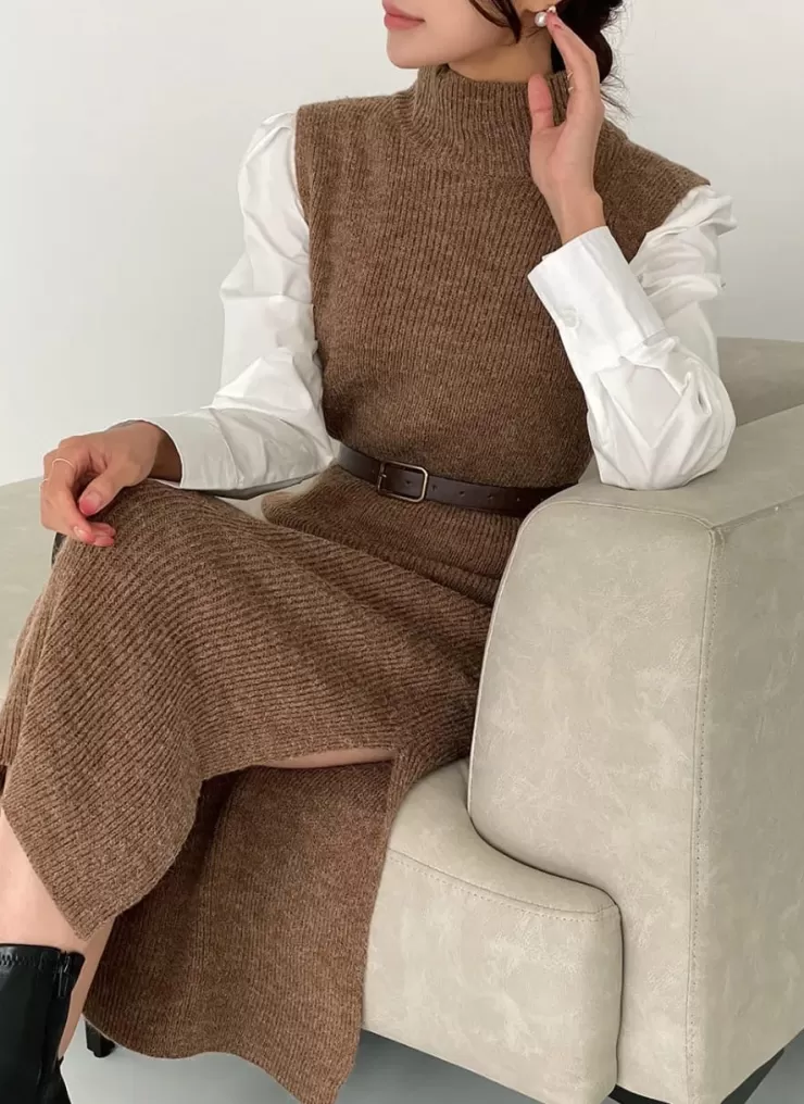 Winter Wear | Co-Ords^Alamode By Akanksha Rida Premium Winter Coord Set- Top With Dress And Belt